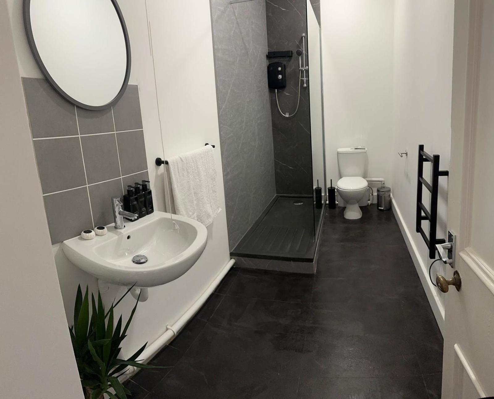 Cozy Flat By Birmingham Canals & City Centre Bagian luar foto