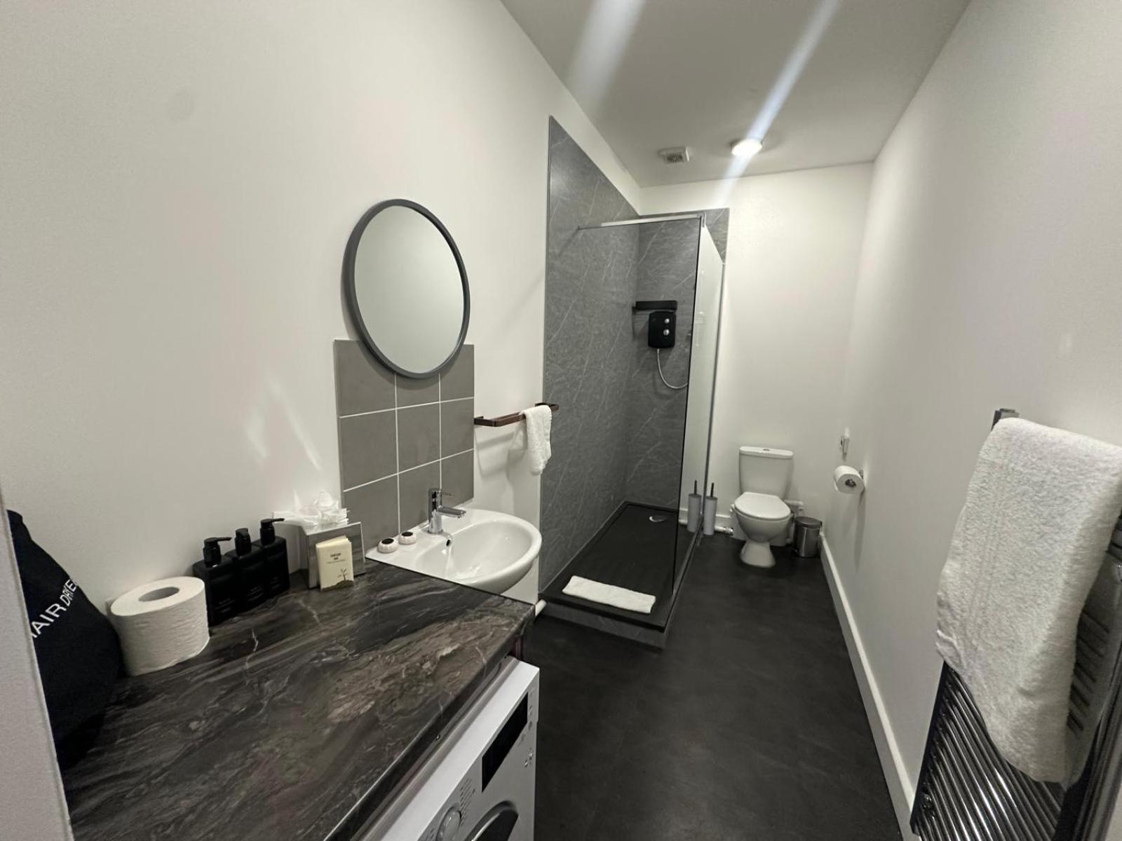 Cozy Flat By Birmingham Canals & City Centre Bagian luar foto
